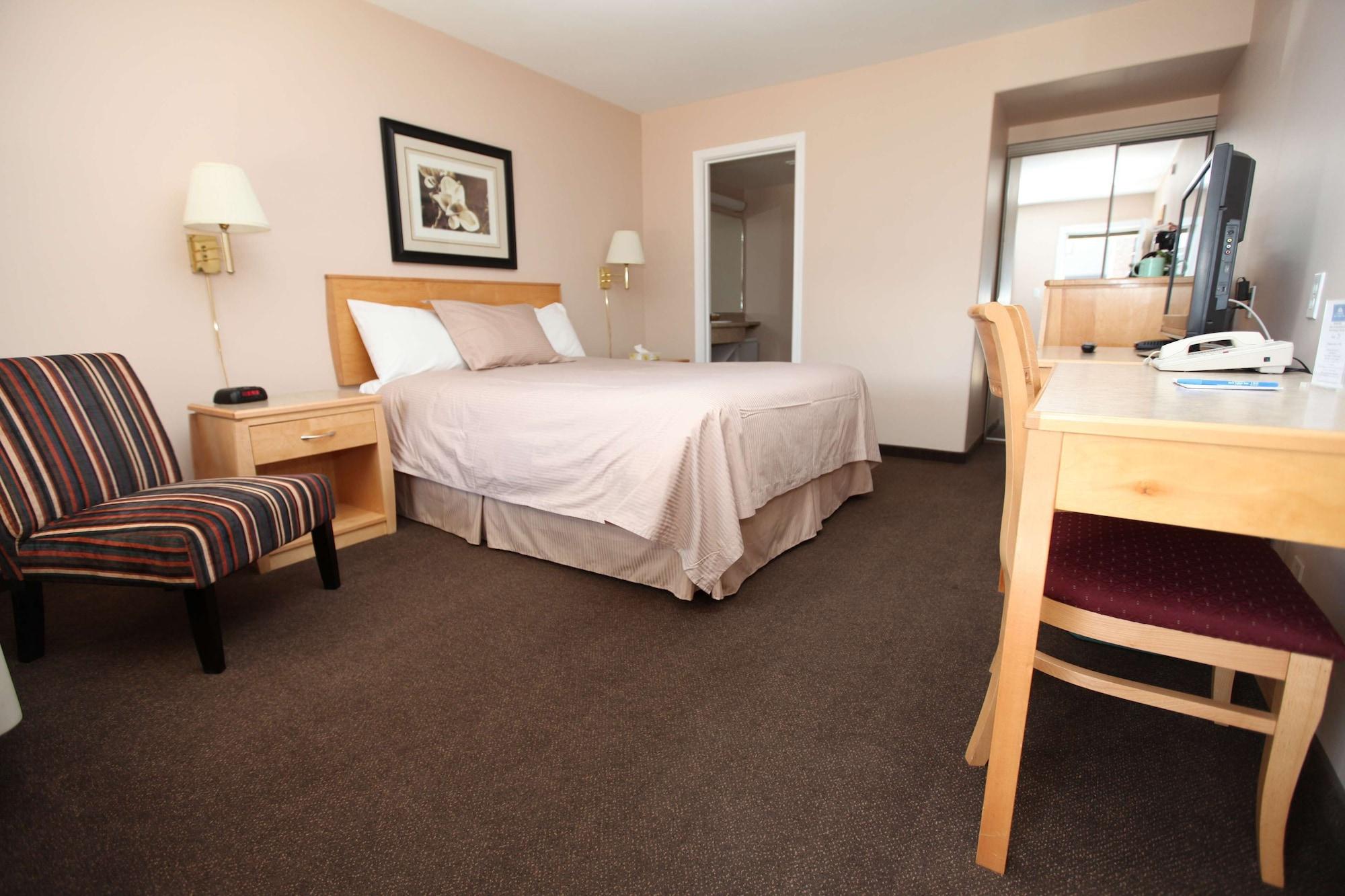 Canadas Best Value Inn-Prince George Esterno foto